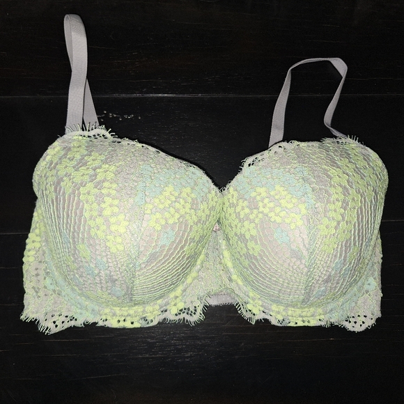 All Bras: Buy 1, Get 1 Free - Picture 3 of 9